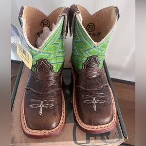 Brand New in Box!! Roper Infant Cowboy Boots!